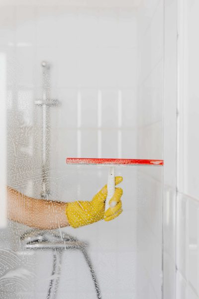 Provincialglass-cleaning shower-cleaning
